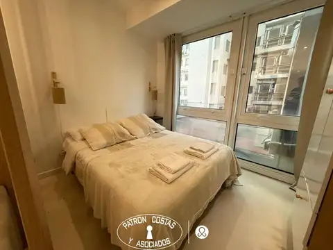 Esmeralda 700, Piso 4