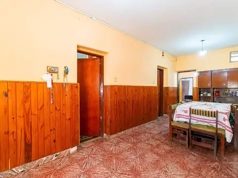 VENTA CASA ZONA NORTE 4 DORMITORIOS COCHERA