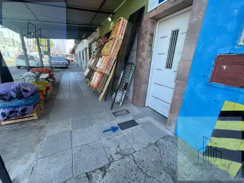 Local en Lanús