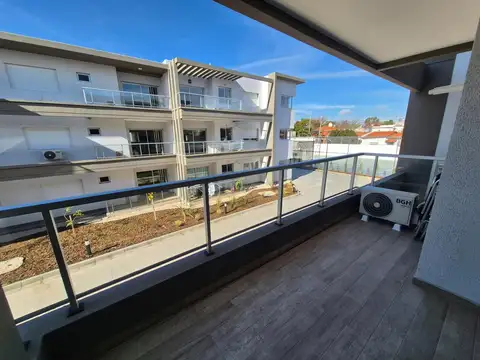 Departamento en Alquiler en Don Bosco, $ 1.500.000