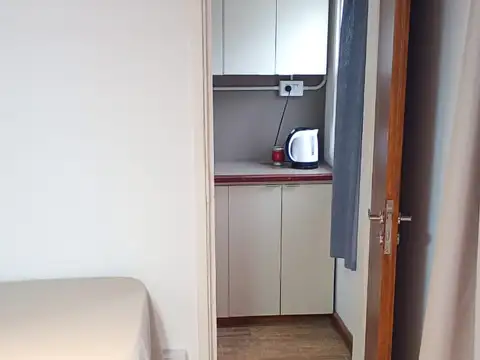 Moderno PH uso comercial/oficina zona Unicenter