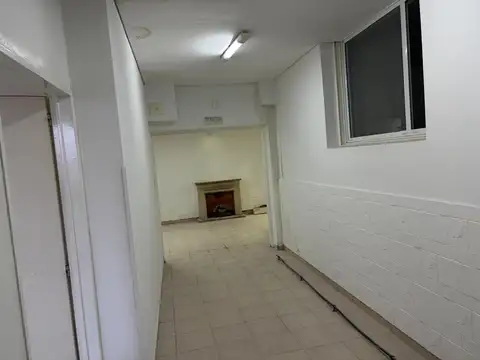 Casa en Alquiler en Área Centro Oeste, $ 6.000.000