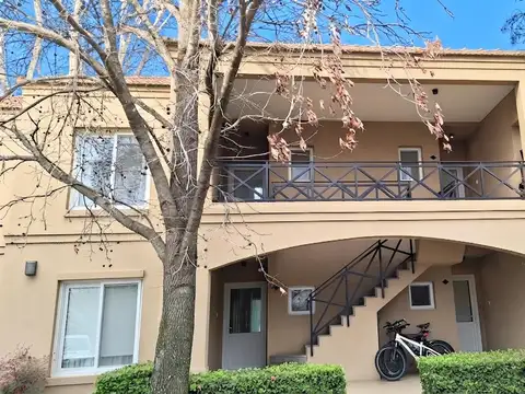 Residencia Carruajes - Pilará 8