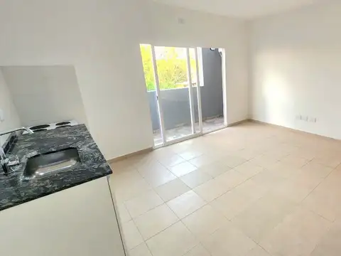 Departamento en Alquiler en Villa Bosch, $ 500.000