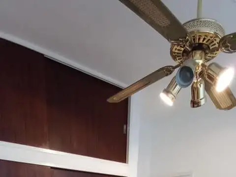 Departamento en Alquiler en Olivos Vias/Maipu, $ 1.050.000