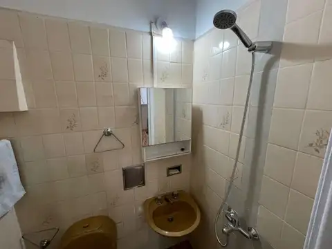 Av. Santa Fé  al 1800