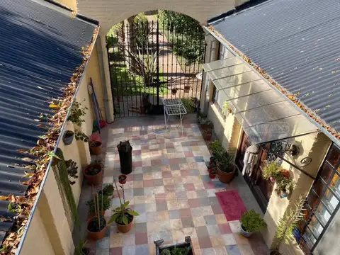 Casa 4 ambientes con 3 baños