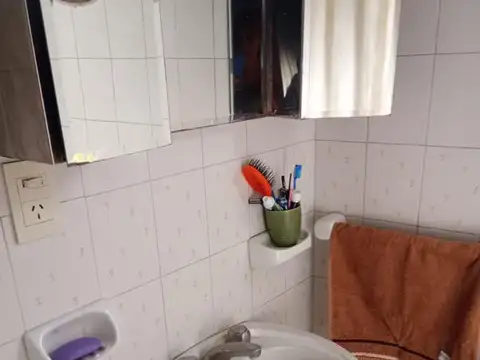 Pilar! Casa 2 plantas y Pileta, a mts Panamericana y Pilar centro!