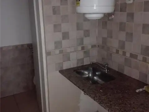 LOCALES - A LA CALLE - CORRIENTES