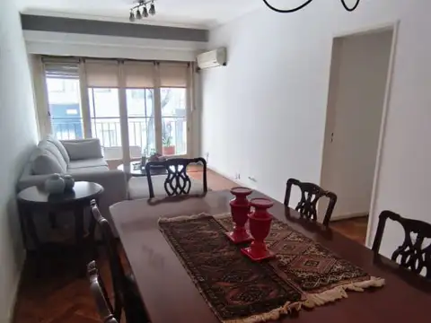 Arcos 2000, Piso 1
