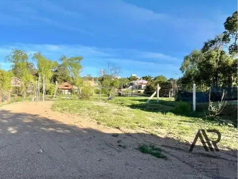 Terreno en Venta 36  mts Frente