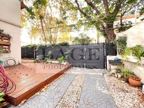 CASA 4 AMB SUITE VESTIDOR ENT.COCHE PATIO BALCON