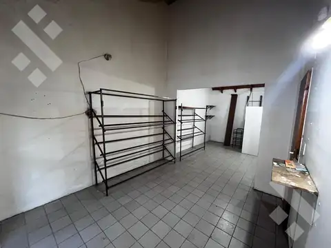 Casa en alquiler- Apto local comercial
