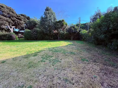 Lote de 405m2 en los Acantilados con gas natural