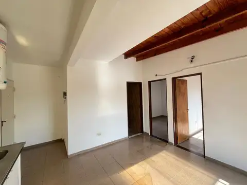 Depto Tipo Casa en Alquiler de 2 dormitorios