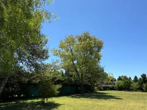 Lote en venta en City Bell 