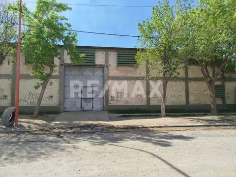 Galpon en Alquiler en Cipolletti, $ 9.500.000