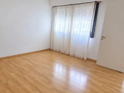 DEPARTAMENTO EN VENTA EN AVELLANEDA