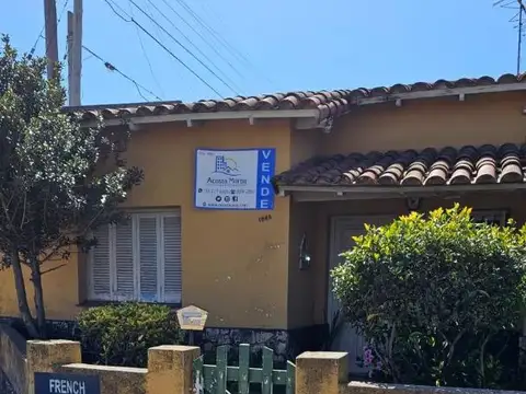 Casa de 4 ambientes oportunidad !!! 