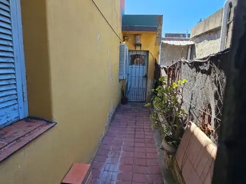 Casa de 4 ambientes oportunidad  