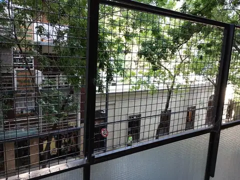 San Jose 1100, Piso 2