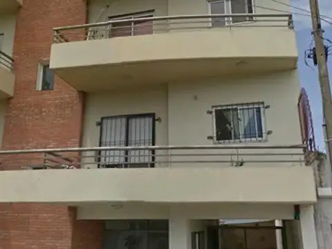 ALQUILER COCHERA CÉNTRICA