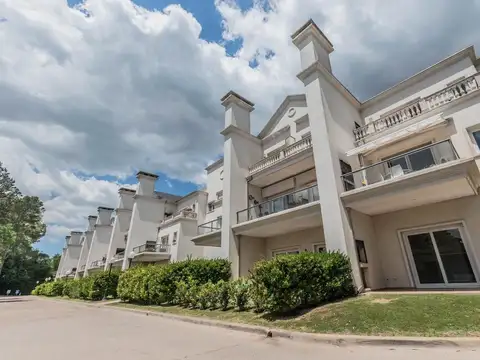 Departamento  en Venta en Pilar,  G.B.A. Zona Norte