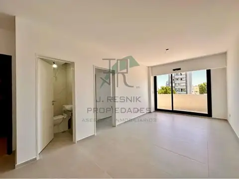 2 AMBIENTES DE CATEGORIA SUPERLUMINOSO - COCHERA