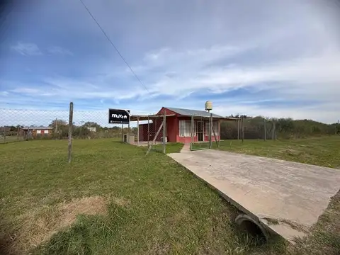 Quinta en Venta con 3 cocheras