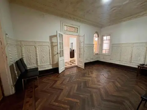 Depto Tipo Casa en Venta de 5 ambientes