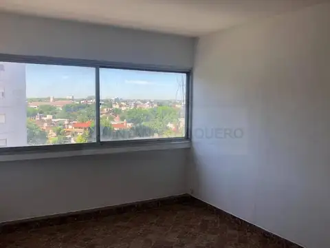 Napoleon Uriburu 5800, Piso 7