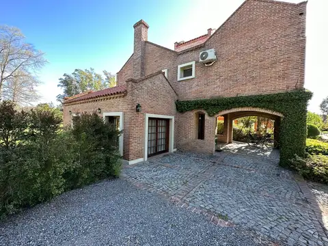 Casa en Venta de 3 dormitorios