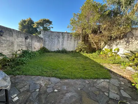 Terreno en Venta en El Palomar, USD 130.000