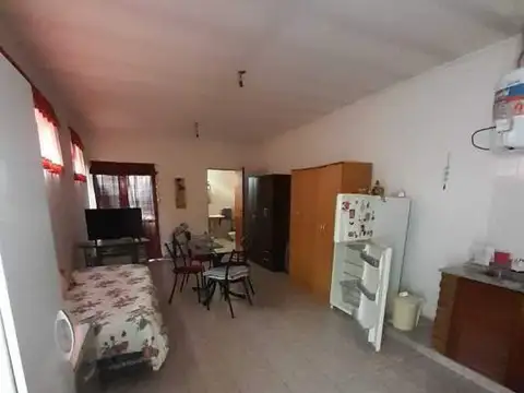 Depto Tipo Casa 3 ambientes con 1 baño