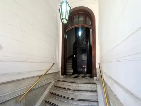 Avenida Córdoba 2400, Piso 2