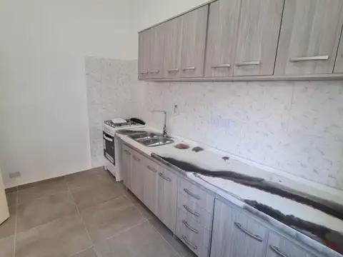 Depto Tipo Casa en Venta de 5 ambientes
