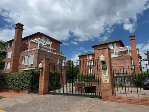 Departamento en JARDINES DE SAN ISIDRO