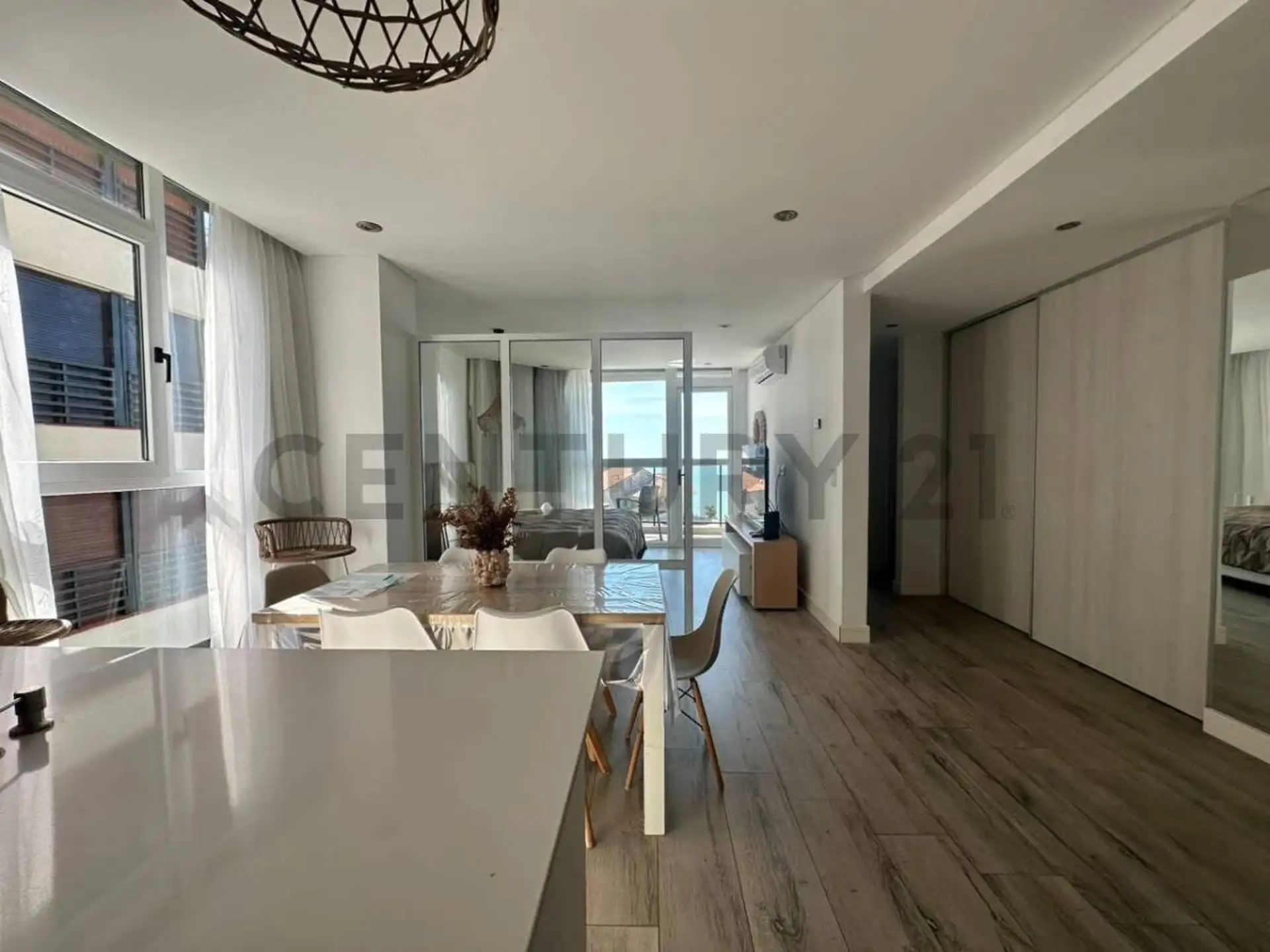 Venta monoambiente frente a Playa Varese Roque Suarez