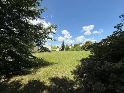 Terreno en Venta de 858,0 m2