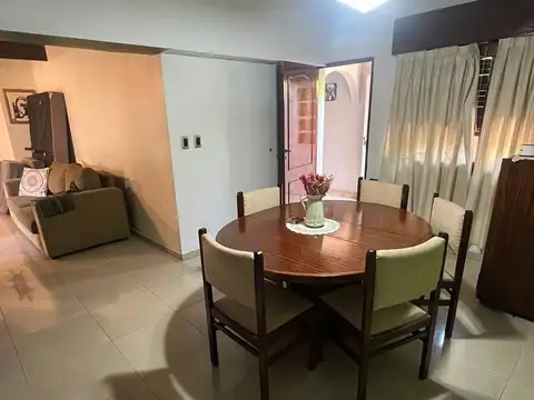 Casa en Venta en San Antonio de Padua, USD 250.000