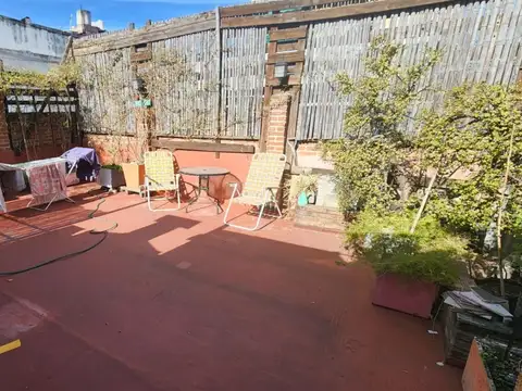 Depto Tipo Casa en Venta de 4 ambientes