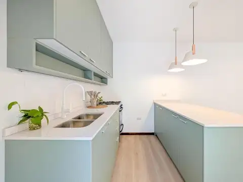 Casa 5 ambientes con 2 baños