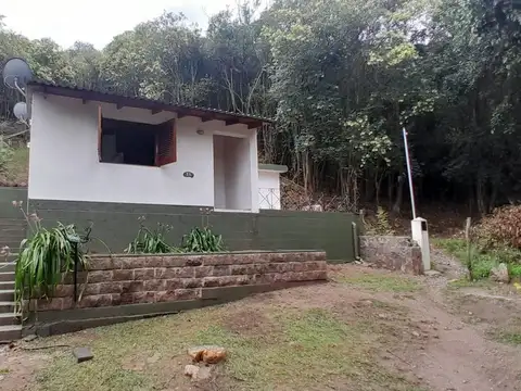 VENTA CASA 1 DORM RIO CEBALLOS EXCELENTE ESTADO