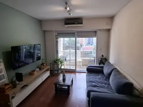 LUMINOSO DEPTO 2 AMB EN CENTRO DE LOMAS DE ZAMORA