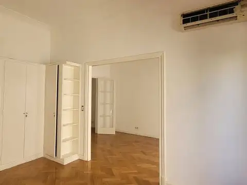 Departamento en Alquiler de 4 dormitorios