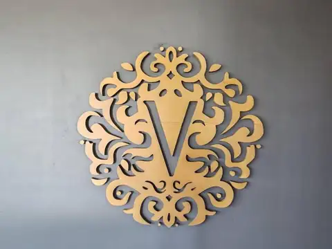 Oficina en Venta con 5 cocheras