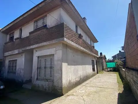 Venta casa 5 ambientes Mar de ajo