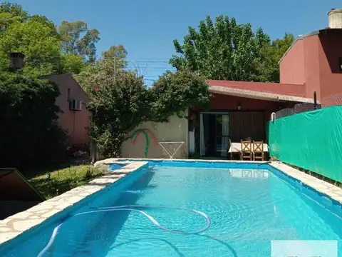 Casa en Alquiler - 3 Dormitorios 2 Baños - 120mts - La Plata