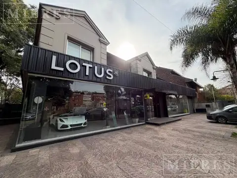 Excelente Local en alquiler de 377 m2 en Acassuso