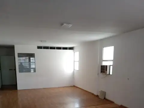 Oficina en Venta al Oeste